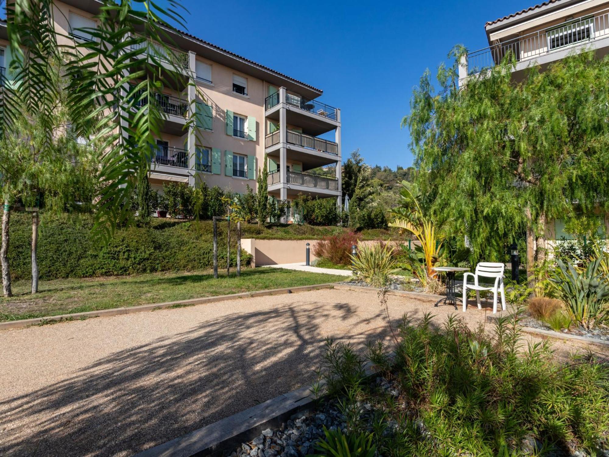 Apartment Le Clos Jardin-1 By Interhome Bormes-les-Mimosas Exterior foto